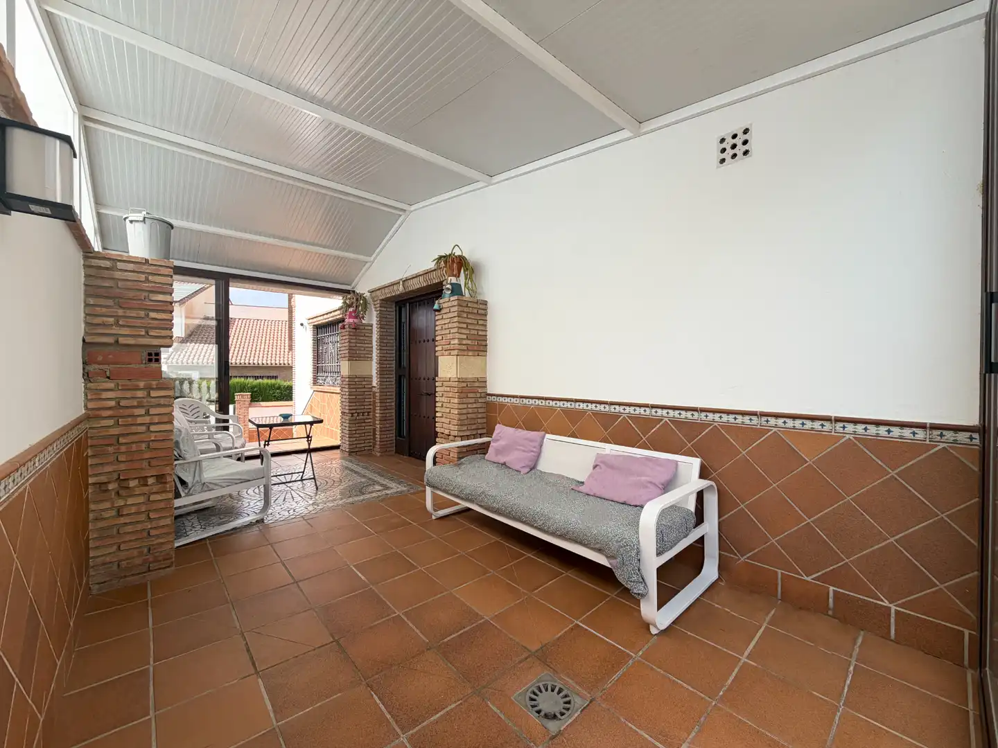 Terraza de Casa o chalet en venta en Gójar con Aire acondicionado, Calefacción y Jardín privado