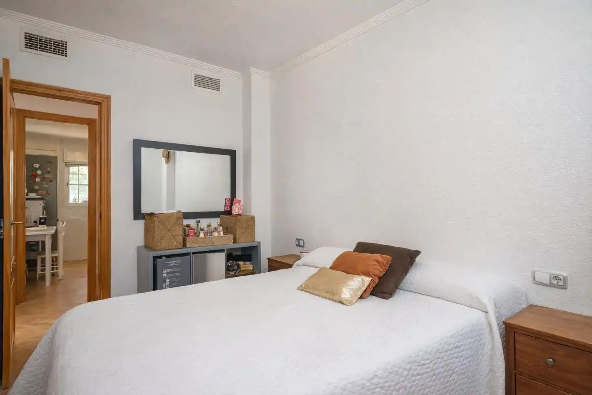 Habitación de Casa o chalet en venta en Mutxamel con Aire acondicionado, Calefacción y Jardín privado