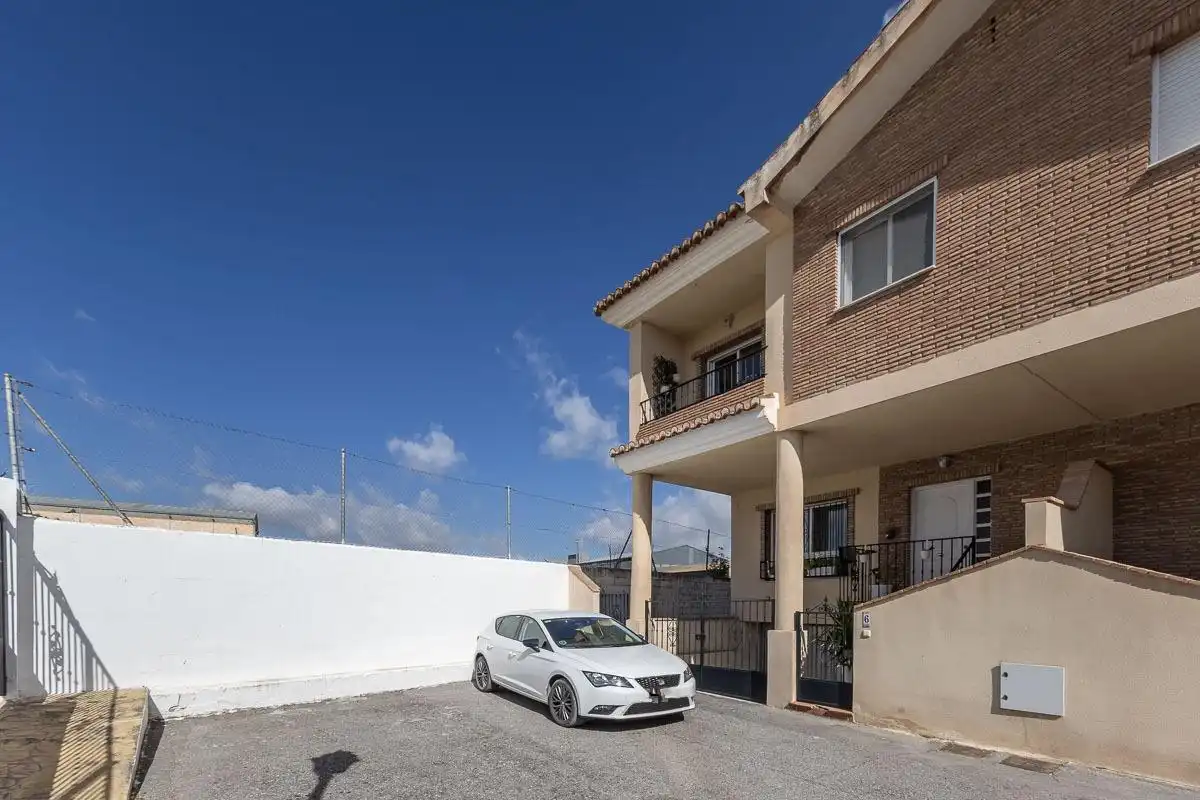 Houses for sale in Urbanizacion ALIXARES DEL TEMPLE, 34, Ventas de Huelma