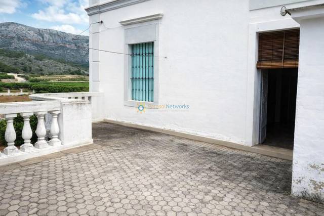 Finca rústica en Venta en Benifairó de la Valldigna