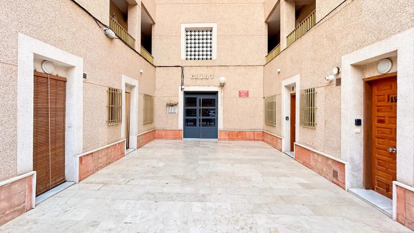 Flat for sale in Santa Pola  with Terrace and Furnished