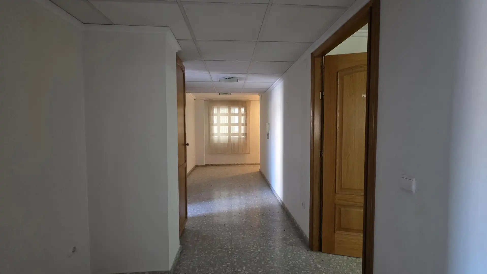 Piso en venta en Oliva con Terraza