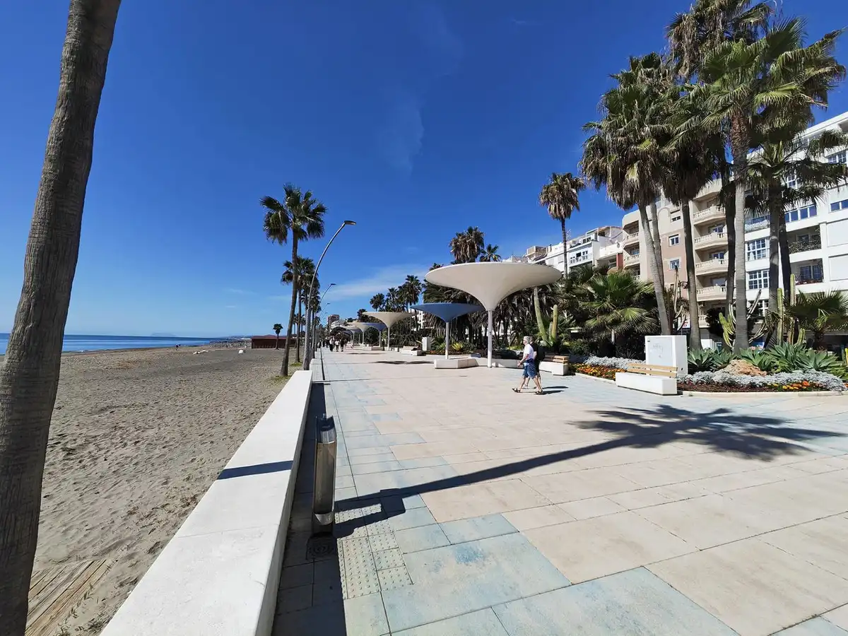 Piso con ascensor en venta en Estepona - Estepona,Centro,Avenida Juan Carlos I, imagen 22