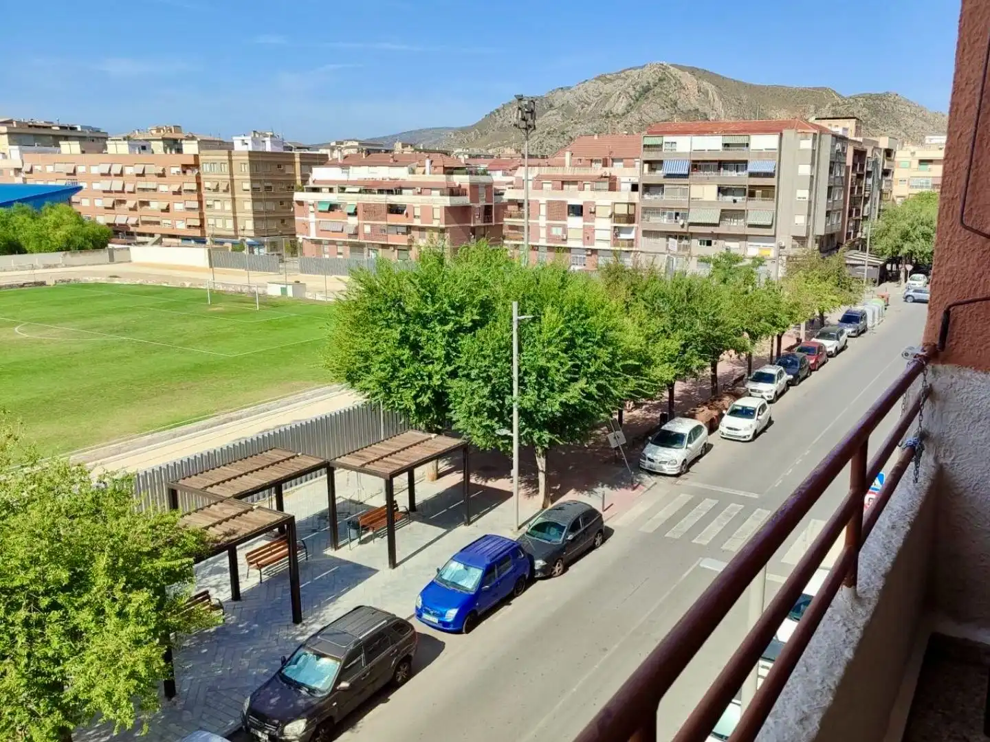 Pis amb ascensor en venda a Aurita González 33