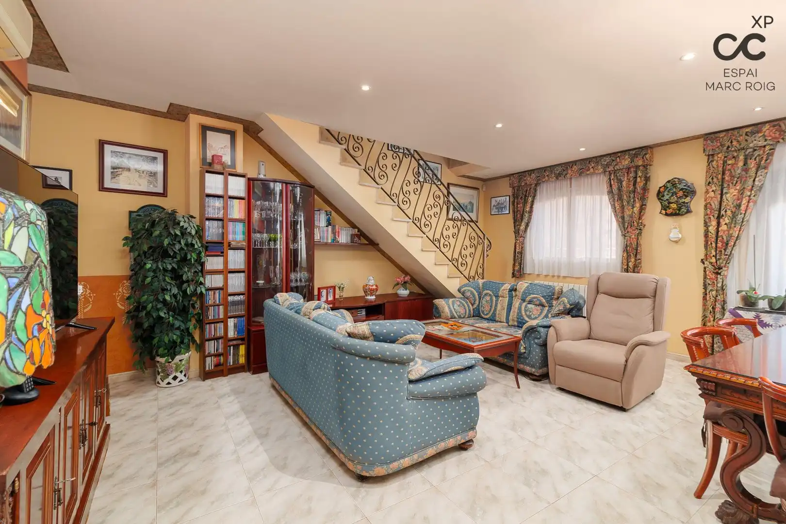 Sala de estar de Finca rústica en venta en Mollet de Peralada con Calefacción, Terraza y Trastero