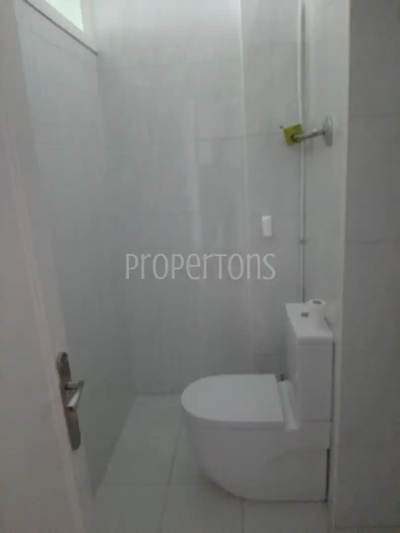Badezimmer von Büro zur Miete in Bilbao 