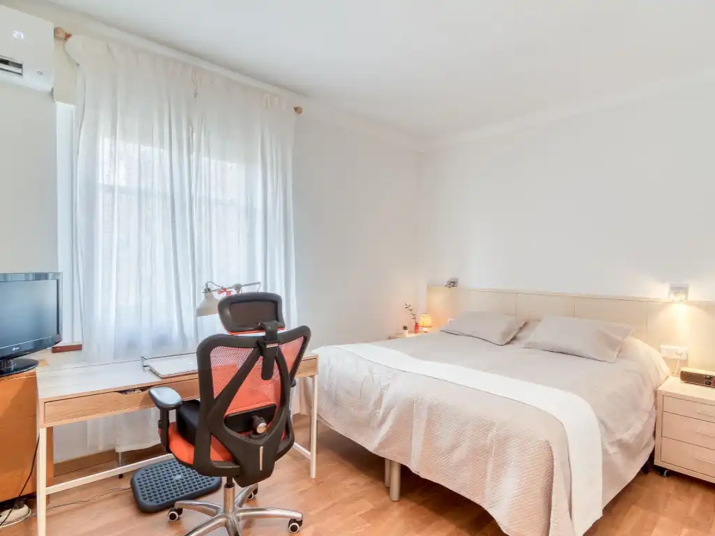 Bedroom of Flat for sale in Figueres  with Air Conditioner