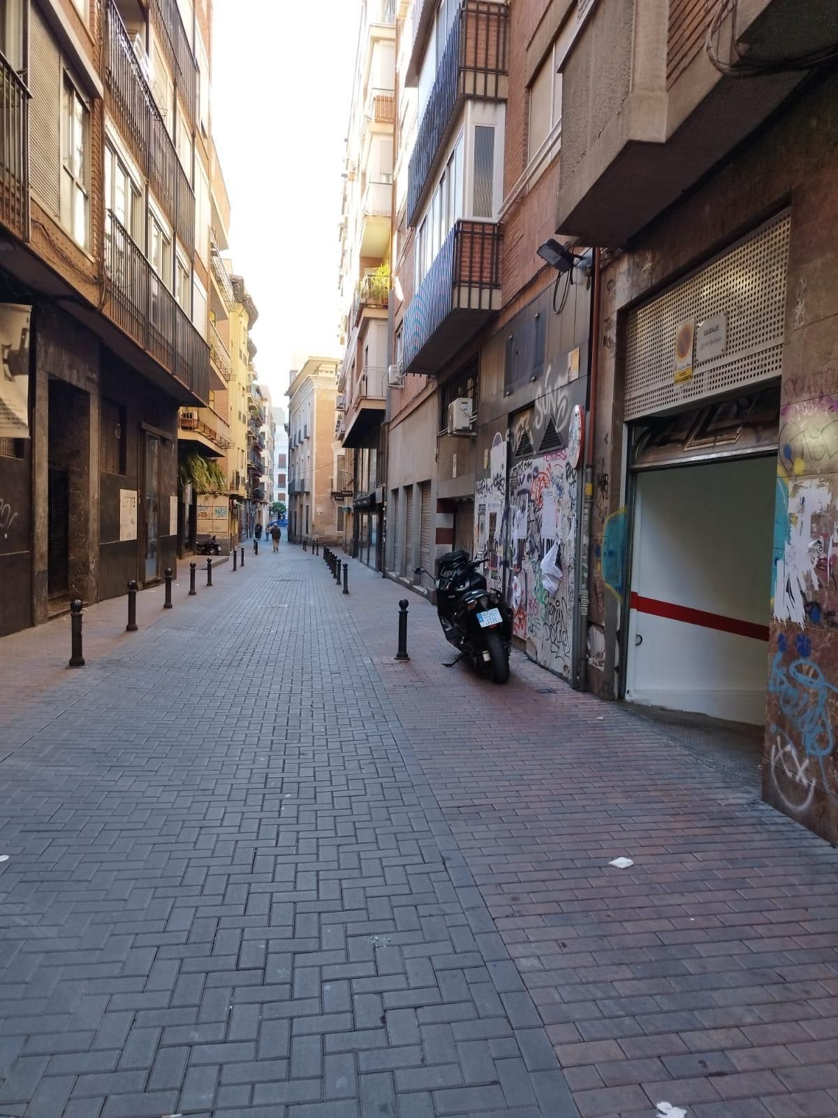 Vista exterior de Garaje de alquiler en  Murcia Capital