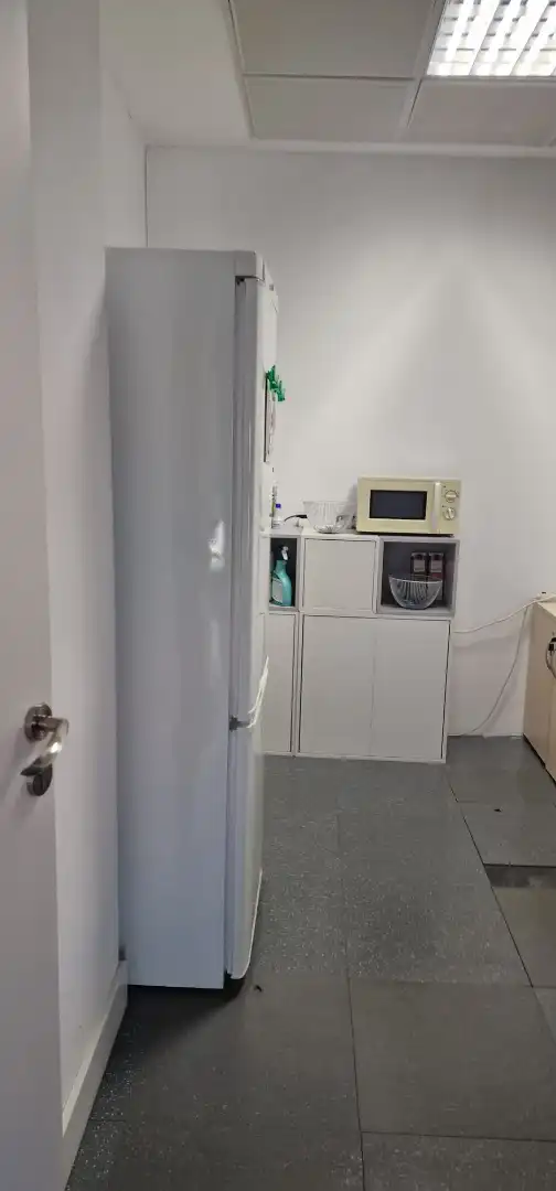 Büro zur Miete in Avinguda dels Vents, 9, Montigalà