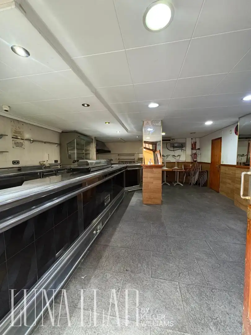 House for sale in Carrer Mare de Deu de Bruguers 4, imagen 4