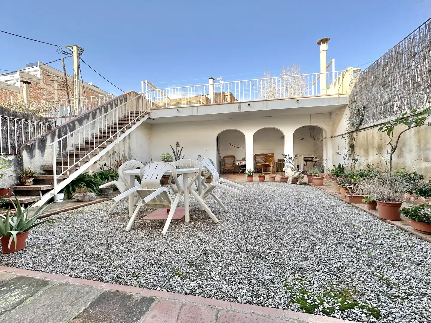 Garten von Einfamilien-Reihenhaus zum Verkauf in El Masnou mit Heizung, Privatgarten und Terrasse