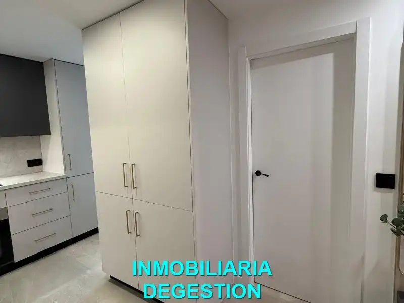 Cocina de Piso de alquiler en Linares con Aire acondicionado, Calefacción y Amueblado
