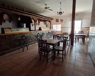 Building for sale in Miguel Esteban