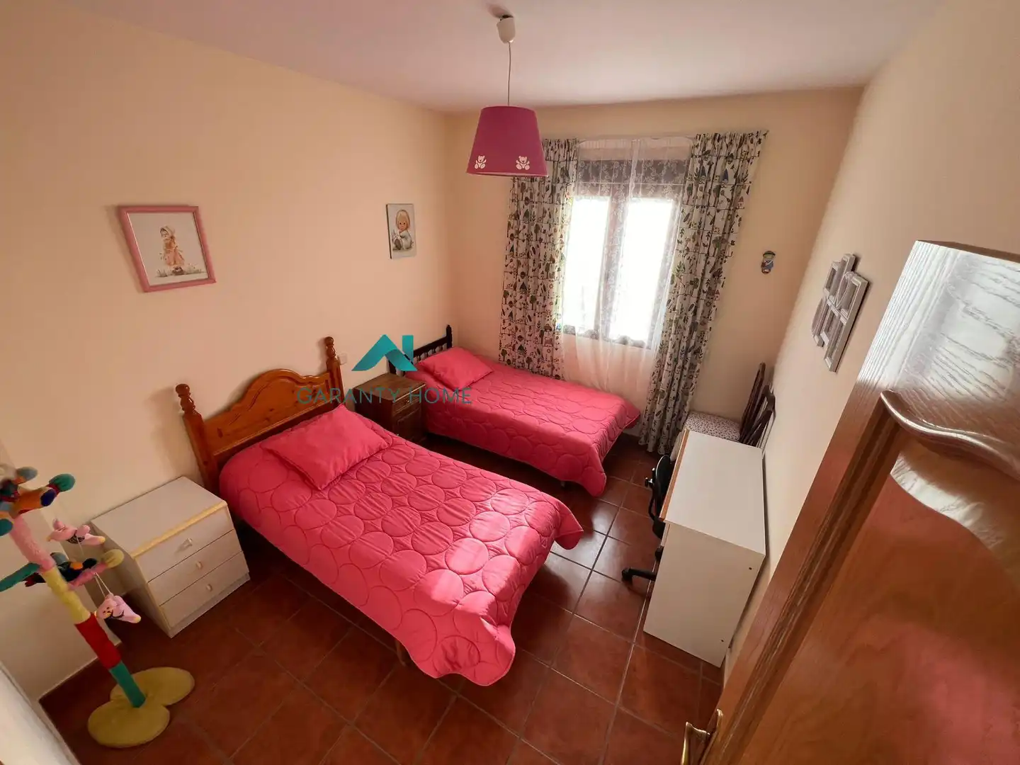 Habitación de Casa adosada en venta en Gálvez con Calefacción