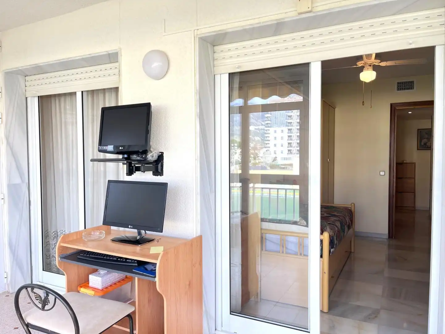 Schlafzimmer von Wohnungen zum Verkauf in Fuengirola mit Gemeinschaftspool