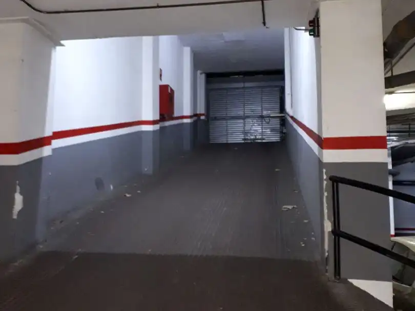 Garage for rent in Barcelona