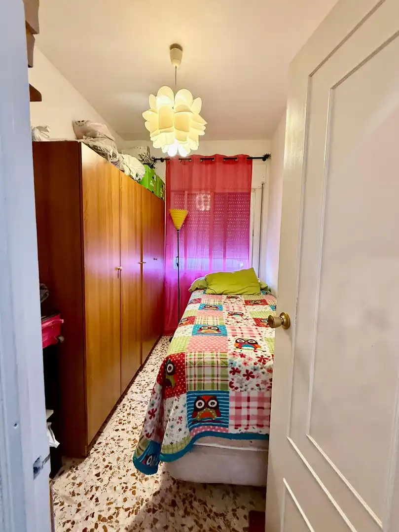 Dormitori de Casa o xalet en venda en La Unión amb Aire condicionat i Moblat