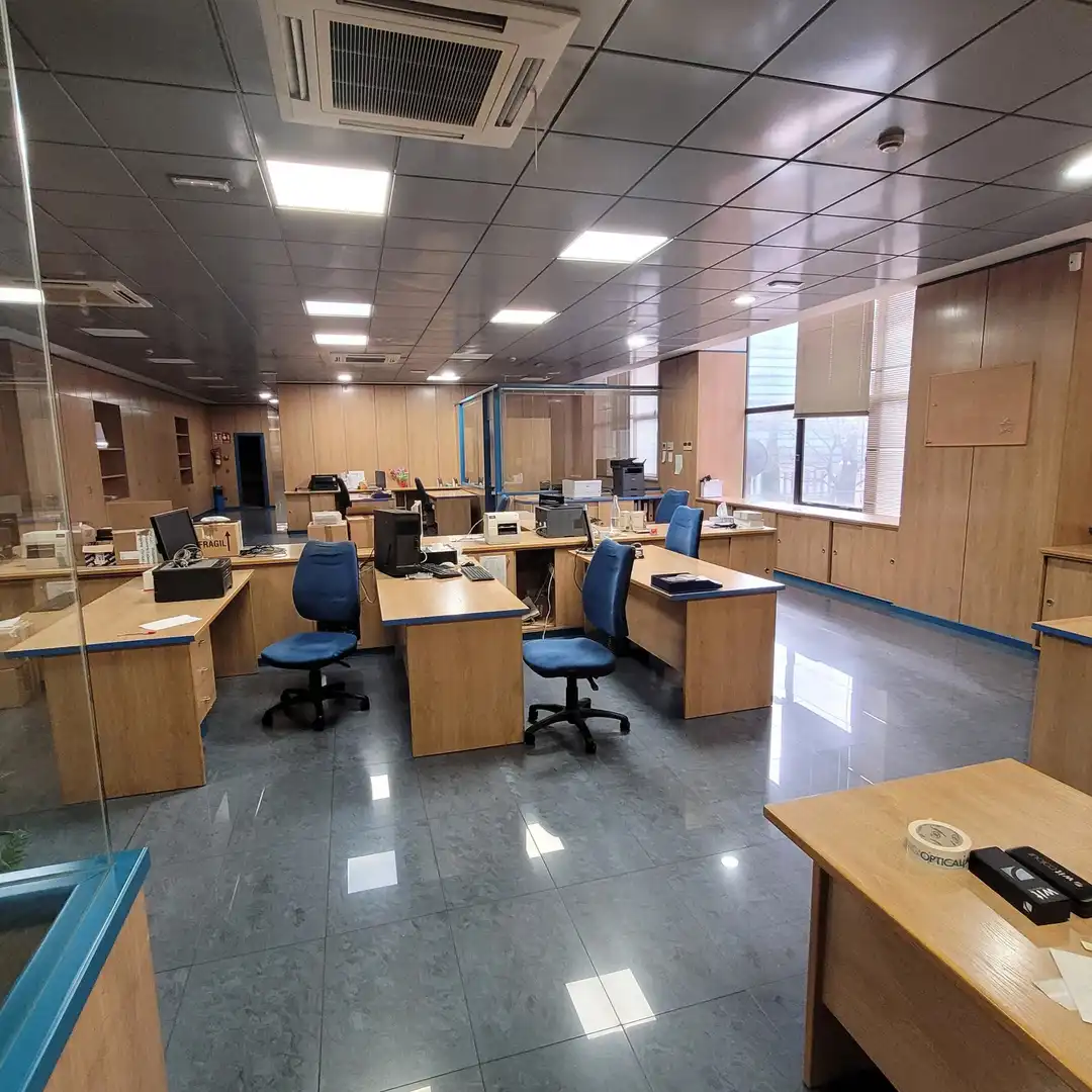 Business premises to rent in Calle de María Tubau, imagen 8