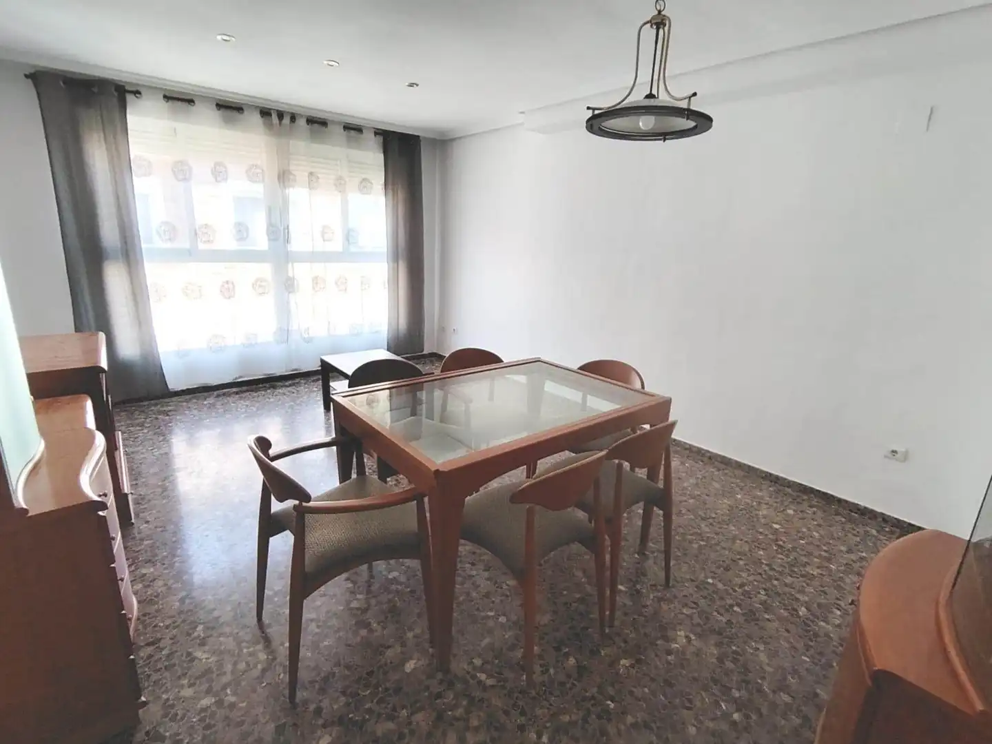 Piso con ascensor en venta en Parque de la Bombilla