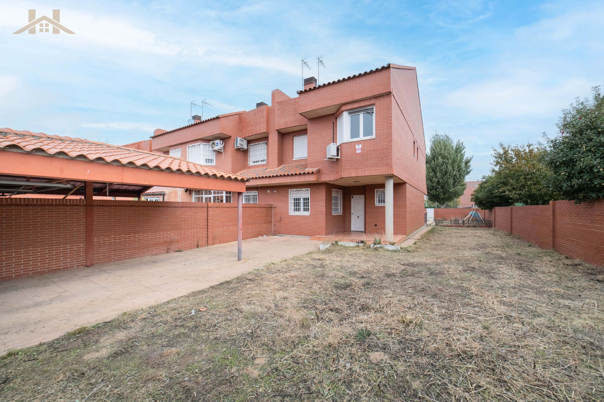 Exterior view of House or chalet for sale in Illescas  with Air Conditioner, Heating and Alarm