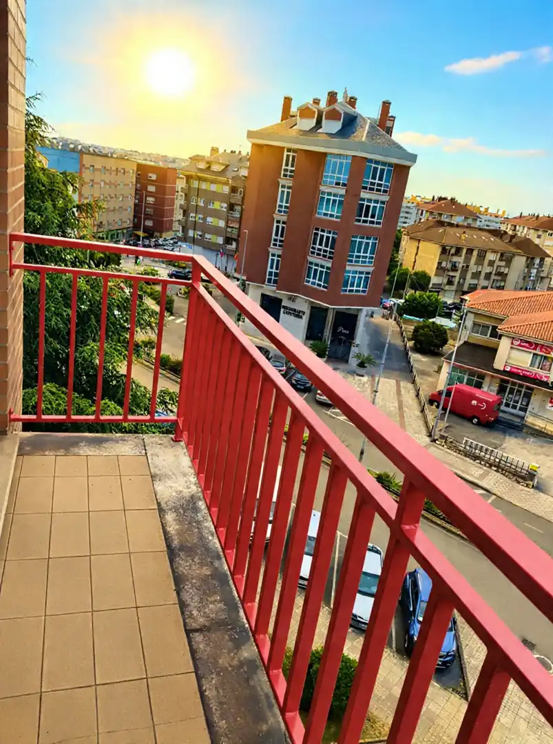 Terrasse von Wohnung zur Miete in Camargo mit Parkett, Terrasse und Abstellraum