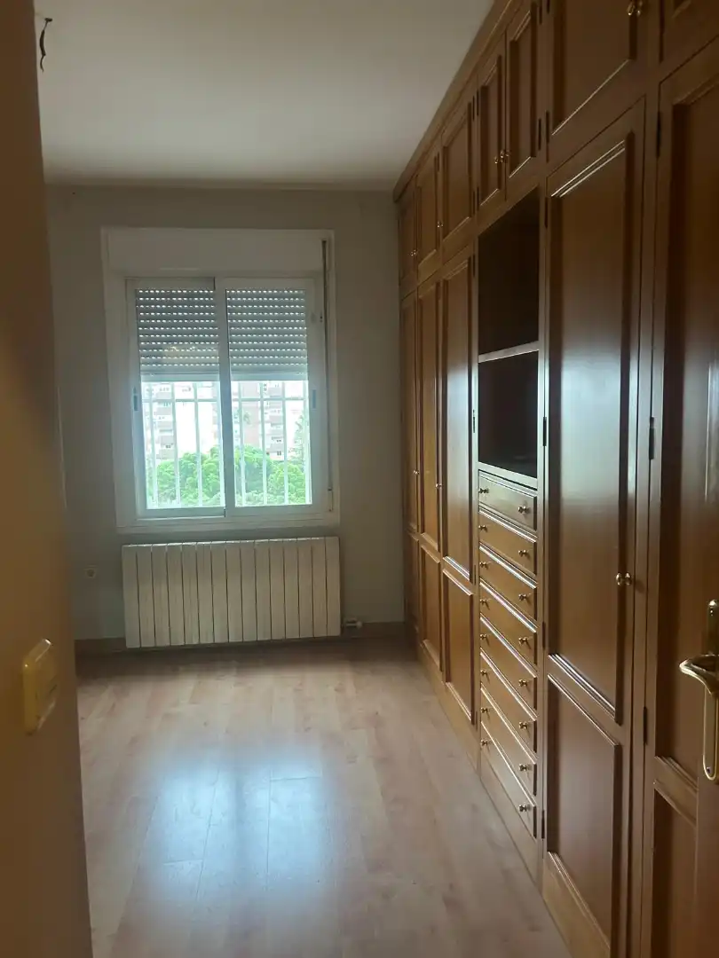 Habitación de Piso en venta en Jaén con Aire acondicionado, Trastero y Balcón