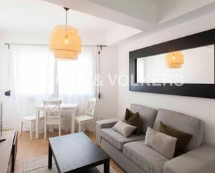 Living room of Apartment to rent in  Barcelona Capital  with Air Conditioner, Heating and Parquet flooring