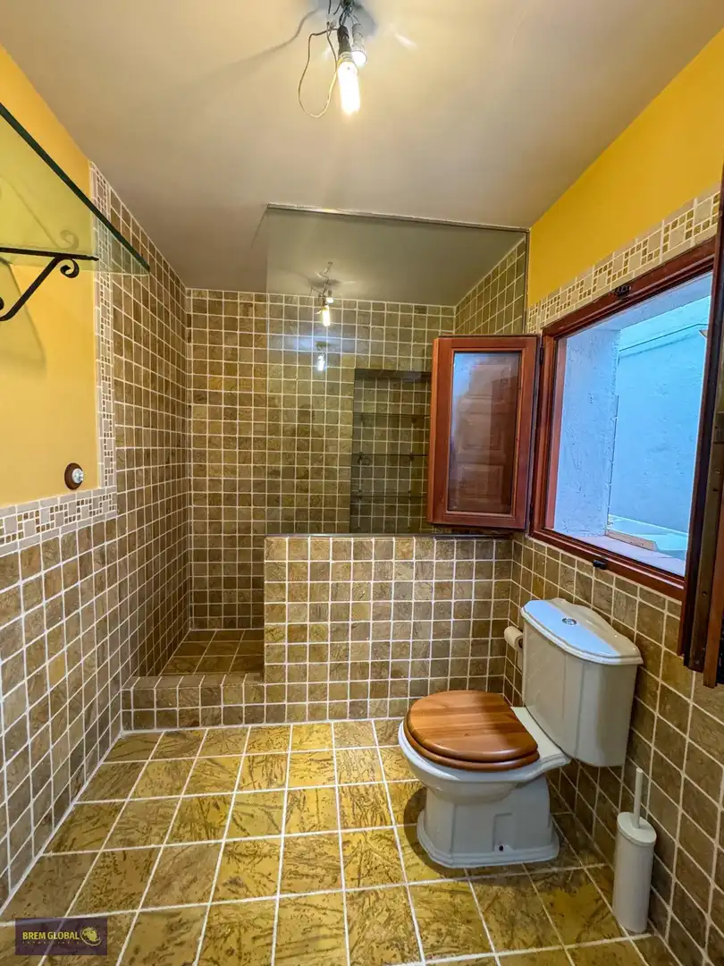 Baño de Casa o chalet en venta en El Berrueco con Calefacción, Jardín privado y Trastero