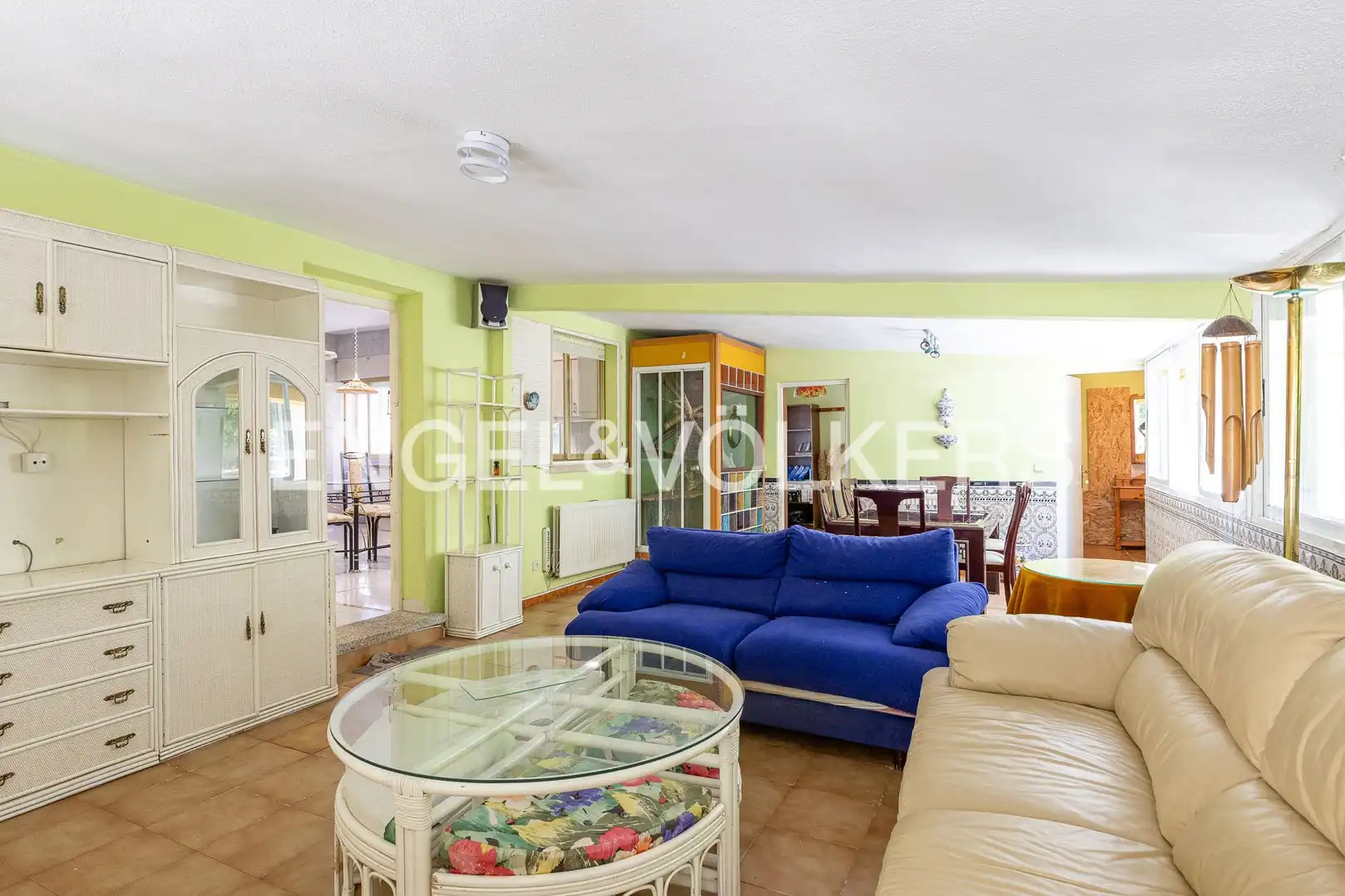 Sala d'estar de Casa o xalet en venda en Collado Villalba amb Calefacció, Jardí privat i Terrassa