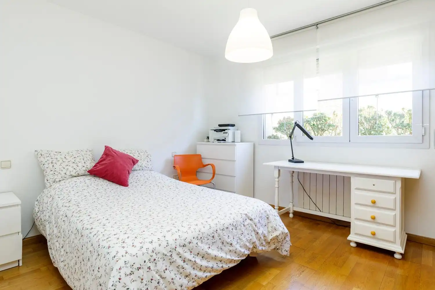 Bedroom of Detached homes for sale in Zaragoza  with Heating, Private garden and Terrace