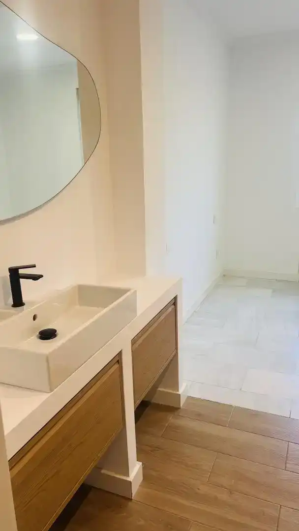 Bany de Casa o xalet de lloguer en  Madrid Capital amb Aire condicionat