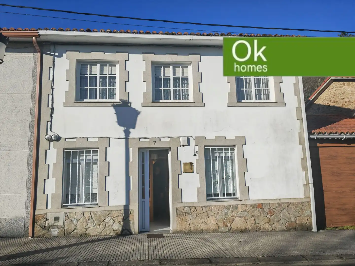 Vista exterior de Casa adosada en venta en Vilasantar con Calefacción, Jardín privado y Parquet