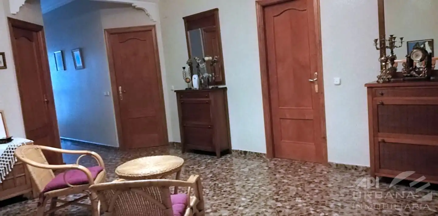 Houses for sale in Nueva Carteya  with Air Conditioner, Heating and Parquet flooring