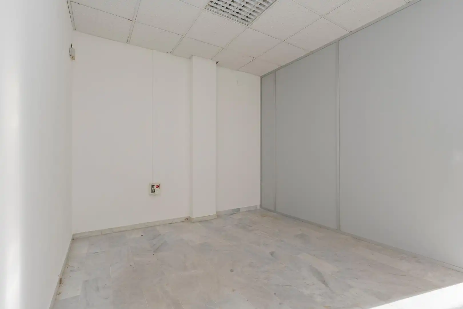 Local en venta en Mairena del Aljarafe con Aire acondicionado