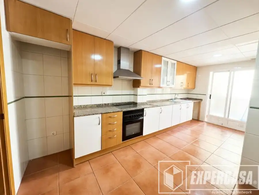 Küche von Wohnung zum Verkauf in  Valencia Capital