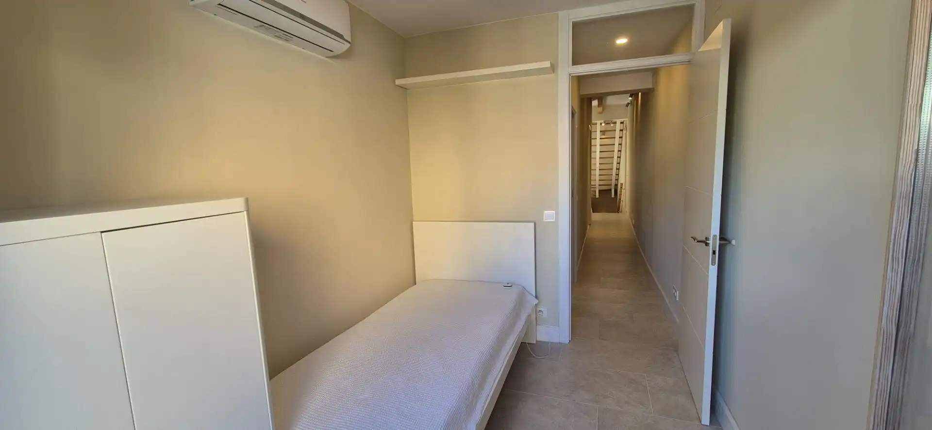 Habitación de Finca rústica en venta en Alaró con Aire acondicionado, Calefacción y Terraza