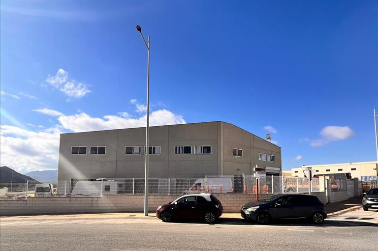 Vista exterior de Pis en venda en Elda