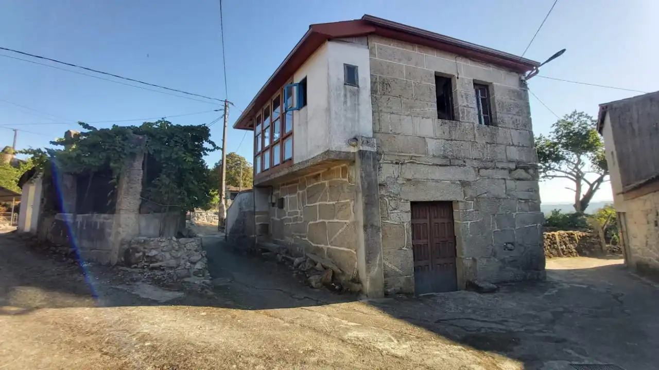 Exterior view of Houses for sale in San Cristovo de Cea  with Private garden
