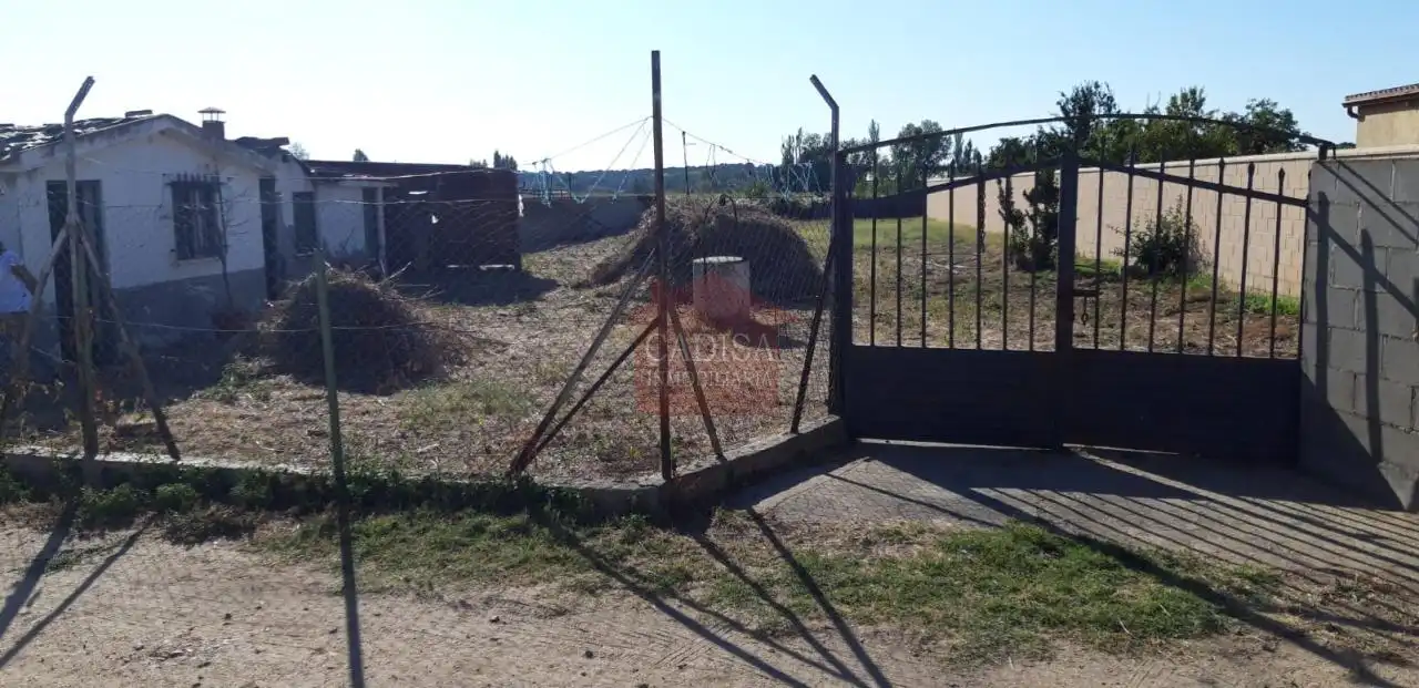 Residential land for sale in Villamayor, imagen 2