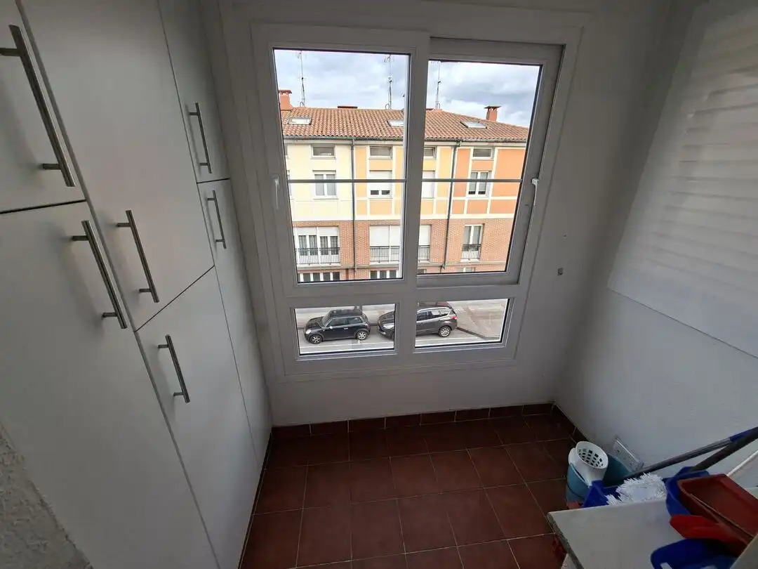 Habitación de Piso en venta en Otxandio con Calefacción, Amueblado y Balcón