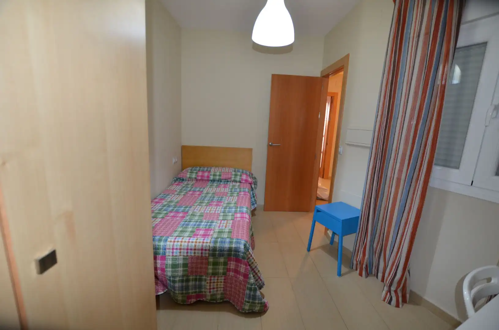 Bedroom of Flat for rent in Granada  with Heating, Furnished and Oven