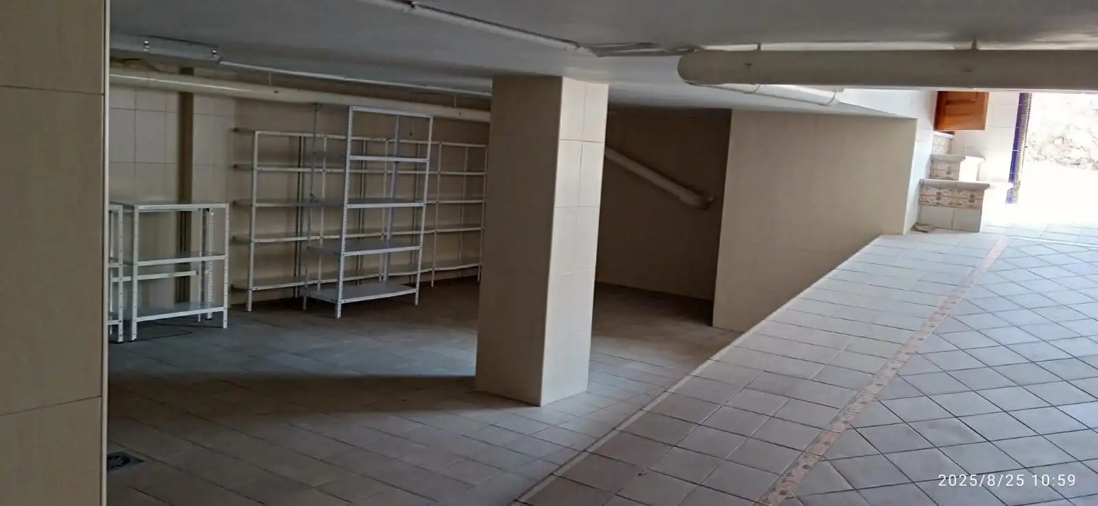 Houses for sale in Hornachuelos  with Air Conditioner and Storage room