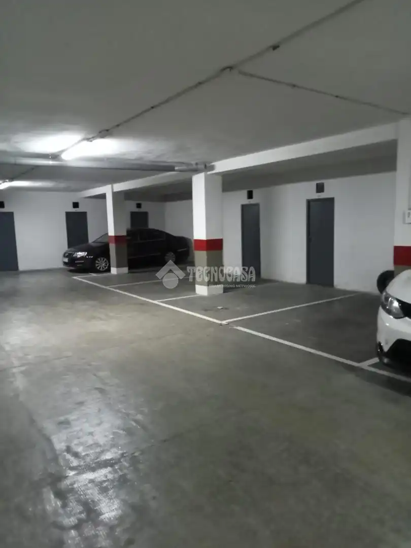 Parking de Garaje en venta en Granada