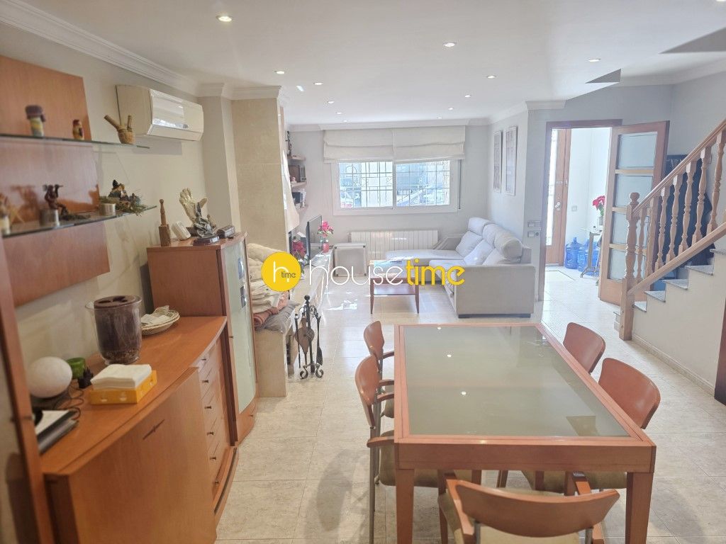 Dining room of House or chalet for sale in Vilassar de Mar