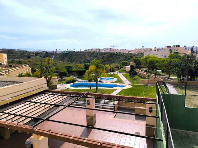 Casa adosada en Venta en Calle Celestina en Almayate