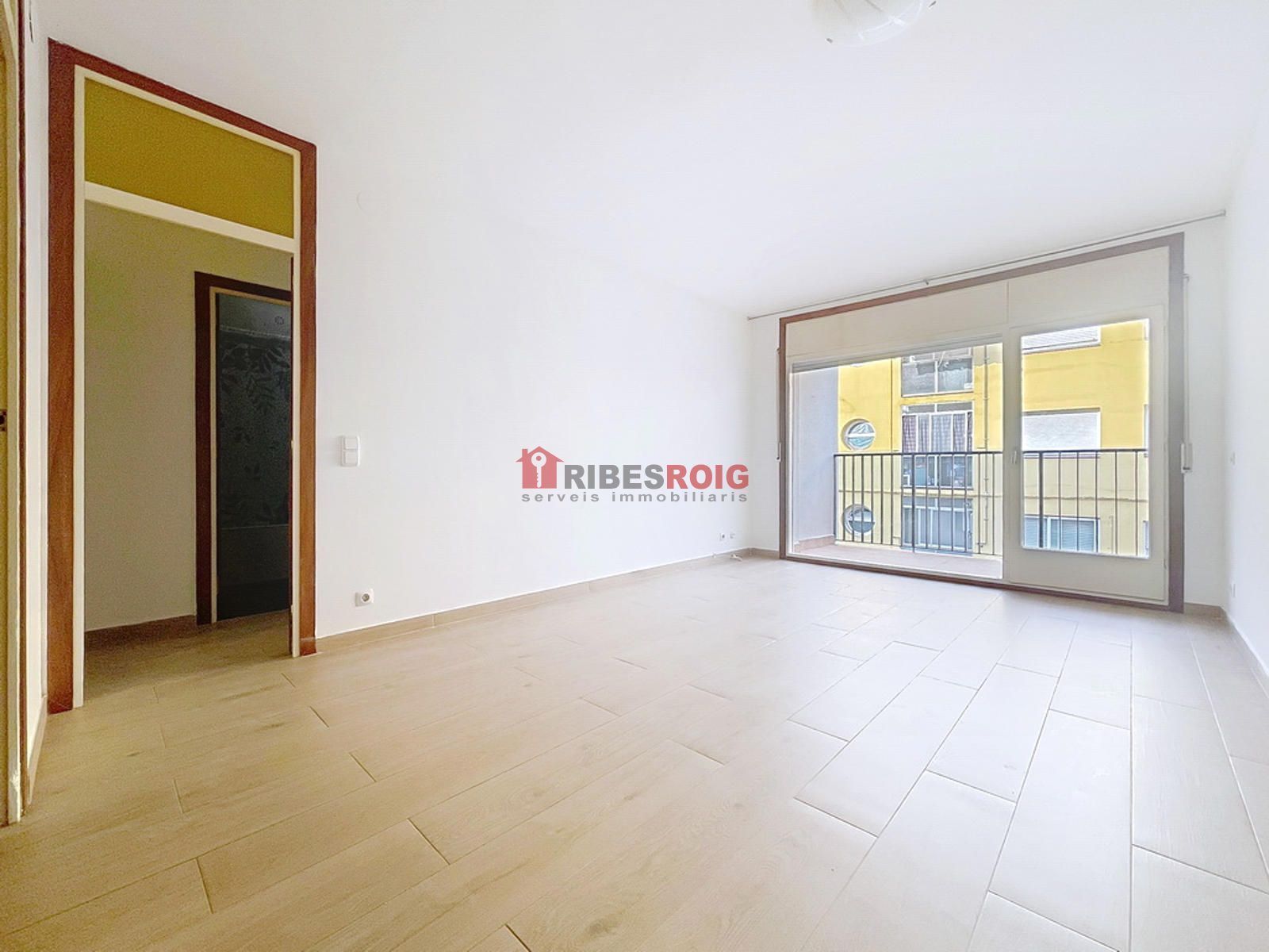 Flat to rent in Cervantes, Centre