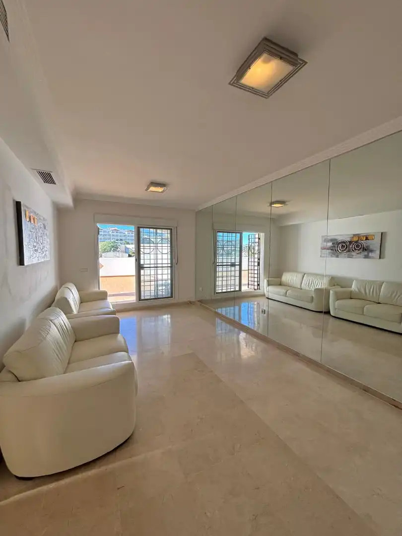 Living room of Apartments for sale in Benalmádena  with Air Conditioner, Terrace and Furnished