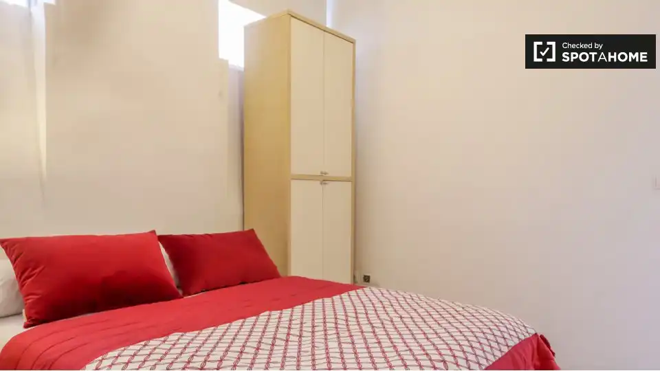 Habitación de Piso de alquiler en Madrid con Aire acondicionado, Calefacción y Amueblado
