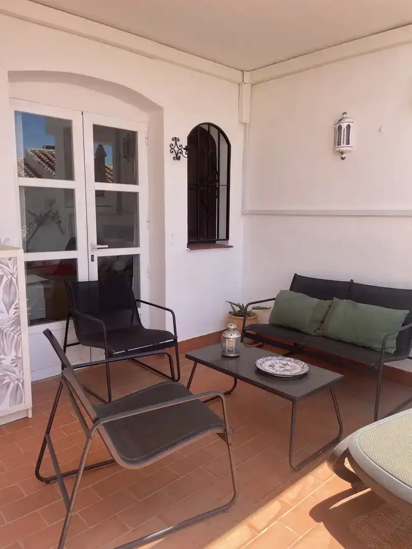 Terraza de Piso en venta en Nerja con Aire acondicionado, Jardín privado y Piscina