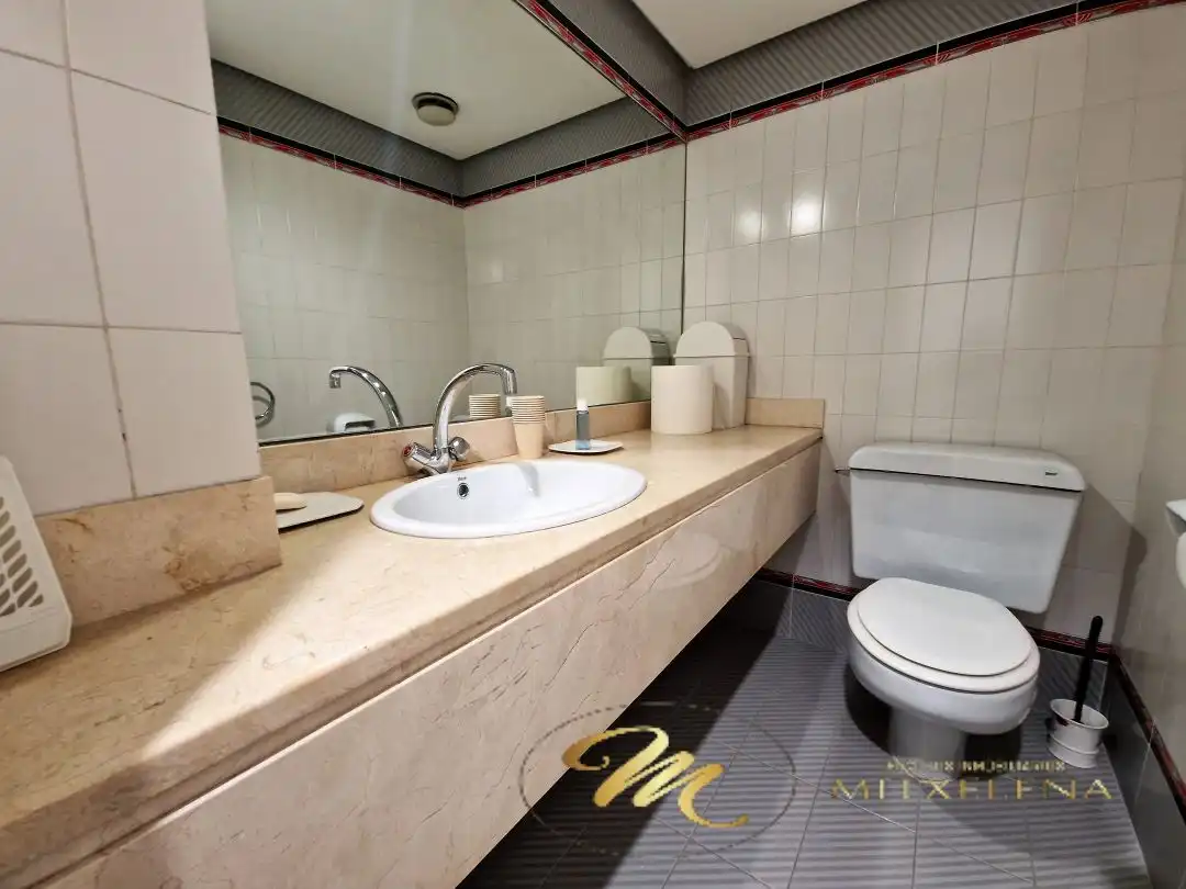 Office space for sale in Las Arenas, imagen 3